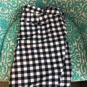 Crown and Ivy Curvy Size 20 Buffalo Plaid Pants